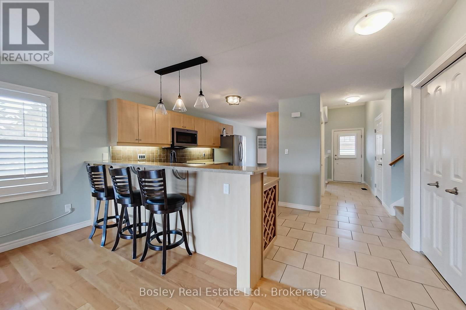 112 EMPIRE LANE Image 11