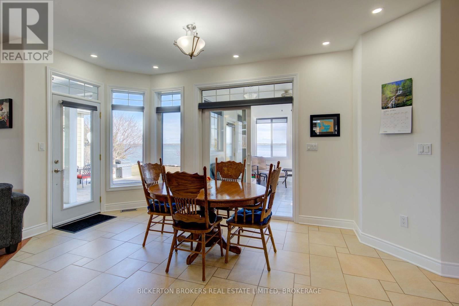 255 GOOD FRIEND DRIVE Image 30