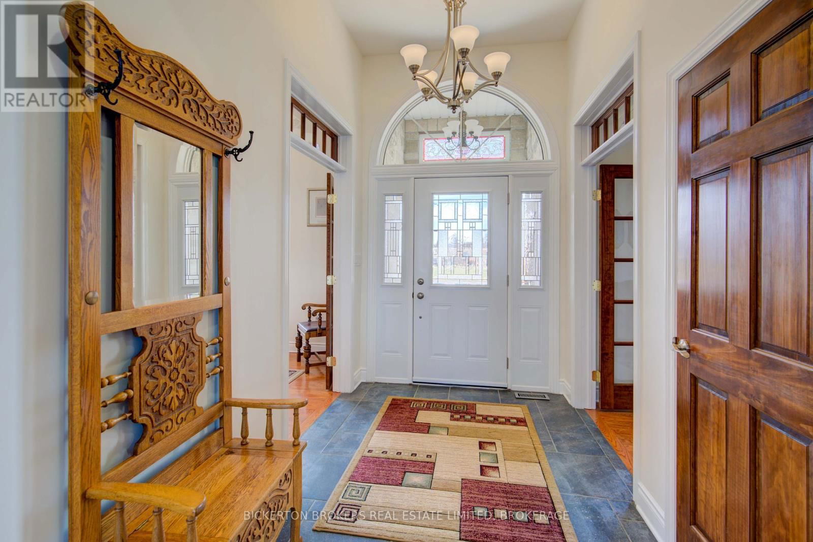 255 GOOD FRIEND DRIVE Image 35