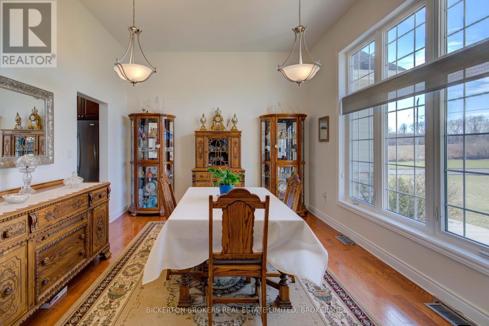 255 GOOD FRIEND DRIVE Image 36