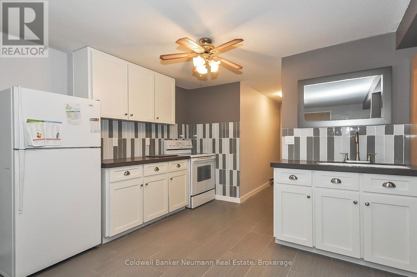 723 SCOTTSDALE DRIVE Image 2