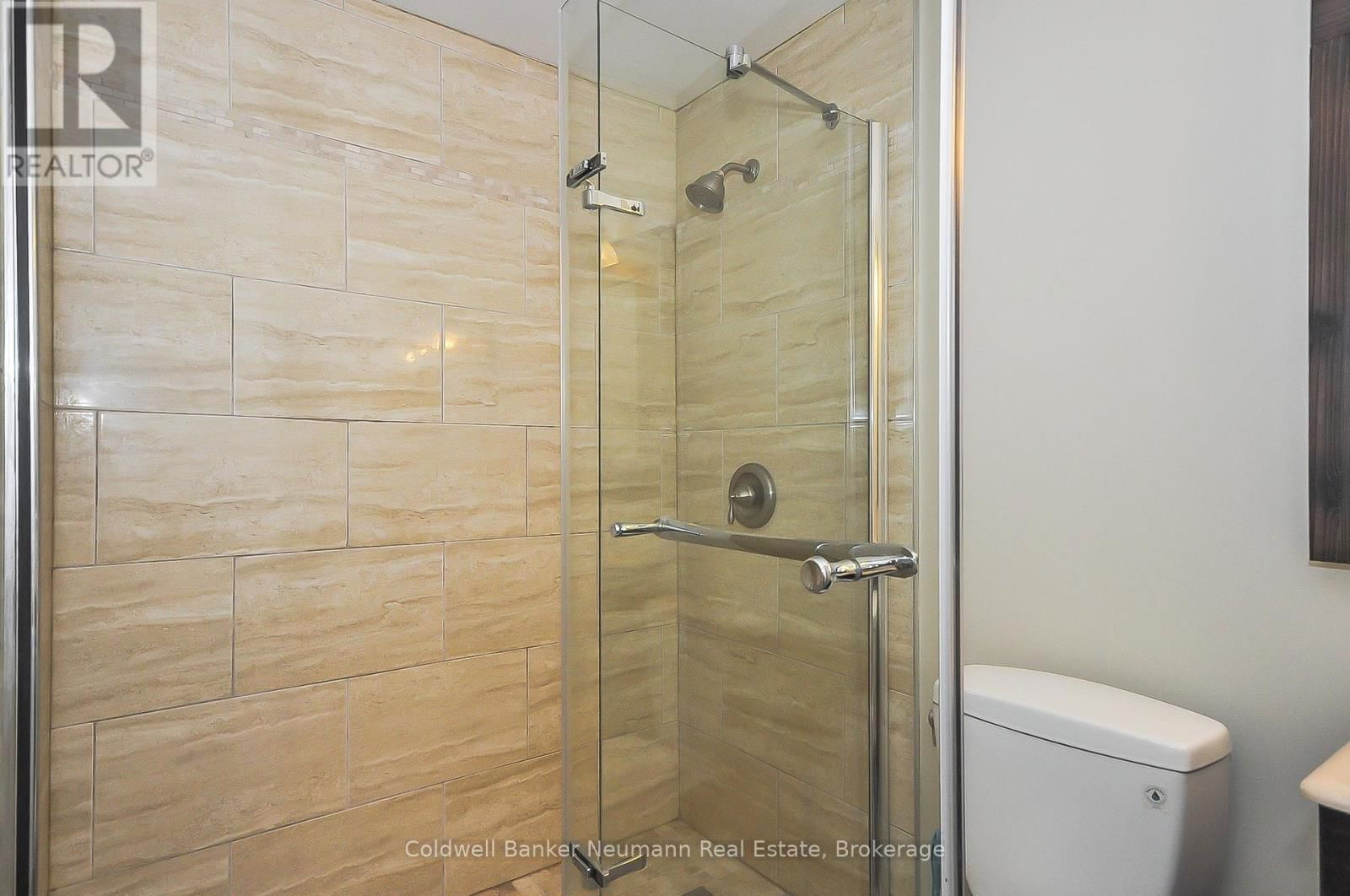 723 SCOTTSDALE DRIVE Image 6