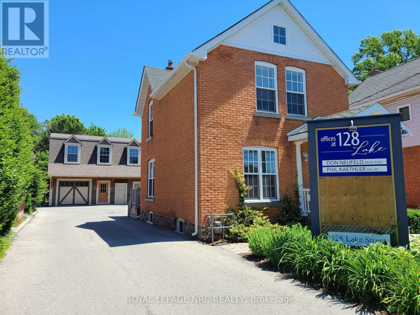 3 - 128 LAKE STREET Image 1
