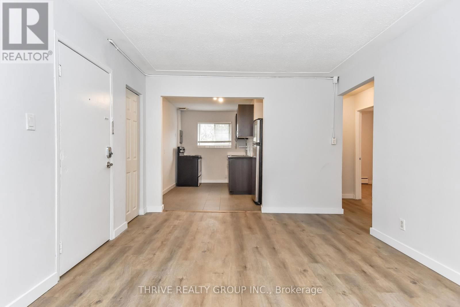 11 - 11 MCCLARY AVENUE Image 6