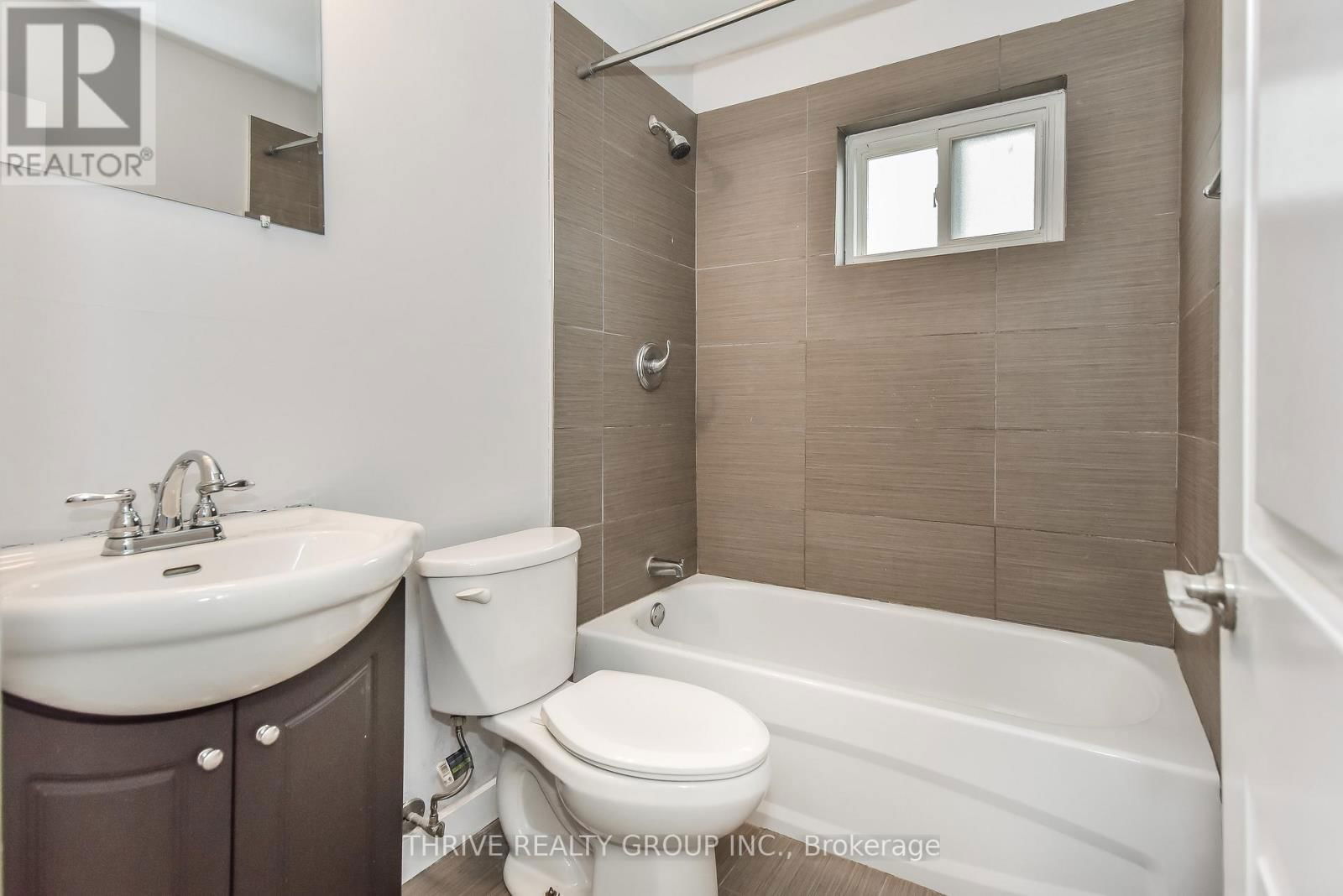 11 - 11 MCCLARY AVENUE Image 9