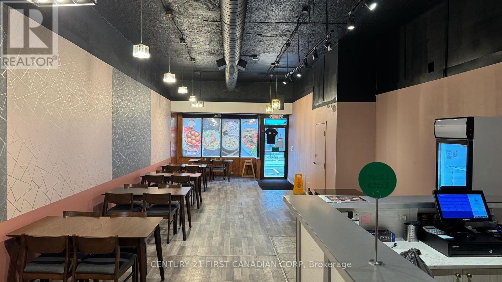 346 RICHMOND STREET Image 1