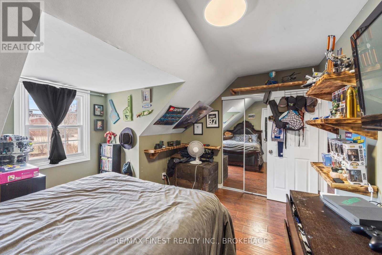 187 WILSON STREET Image 27