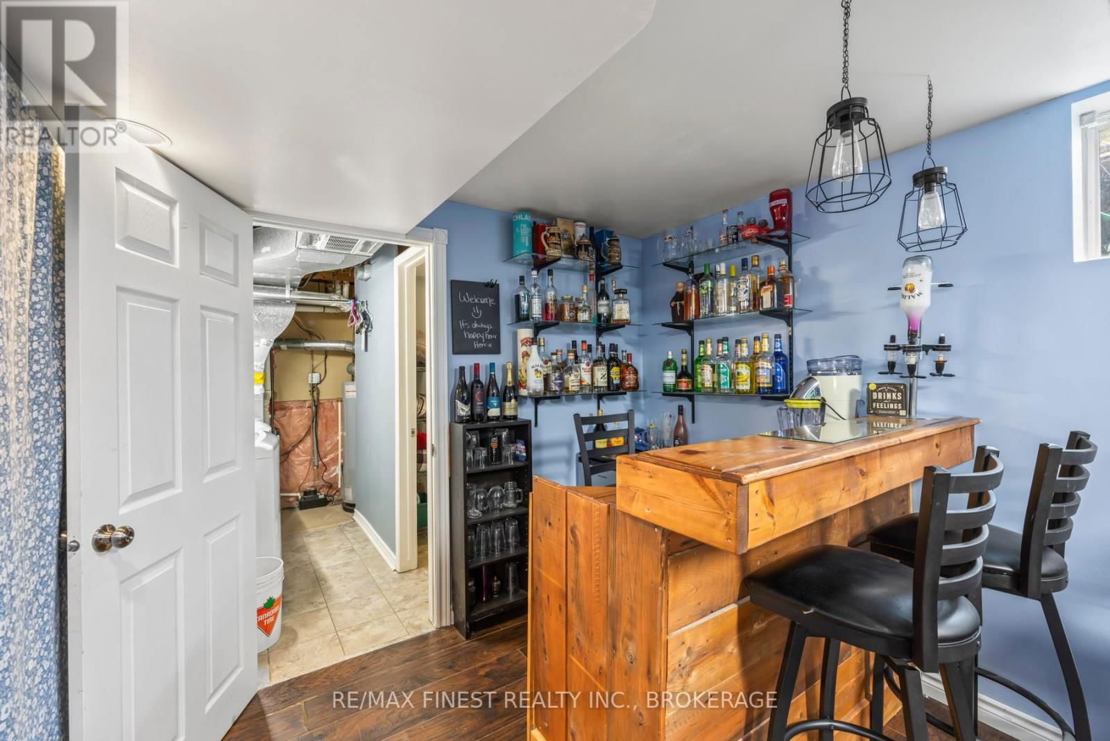 187 WILSON STREET Image 38