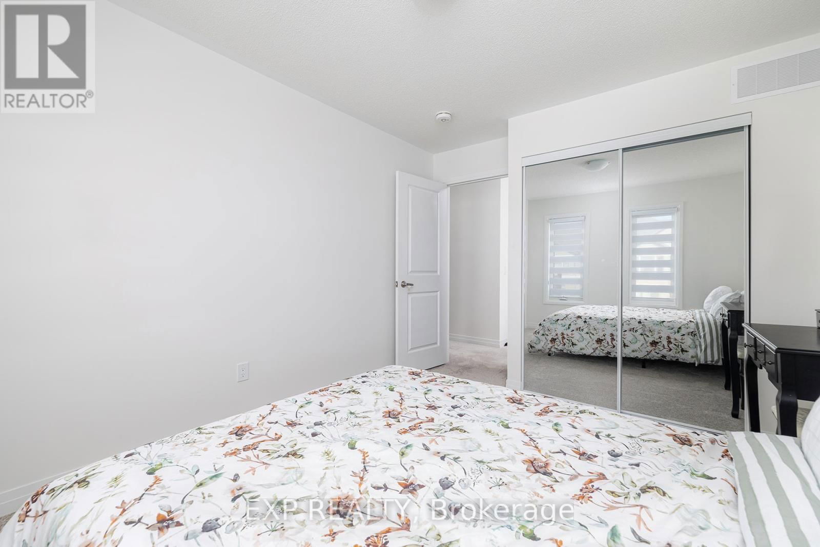 469 PROVIDENT WAY Image 17