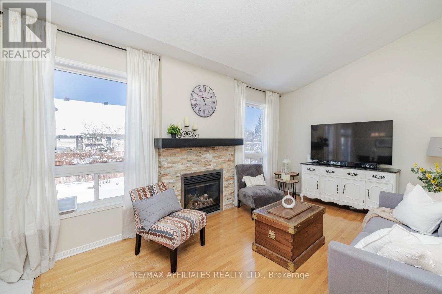 145 REDCLIFF AVENUE Image 12