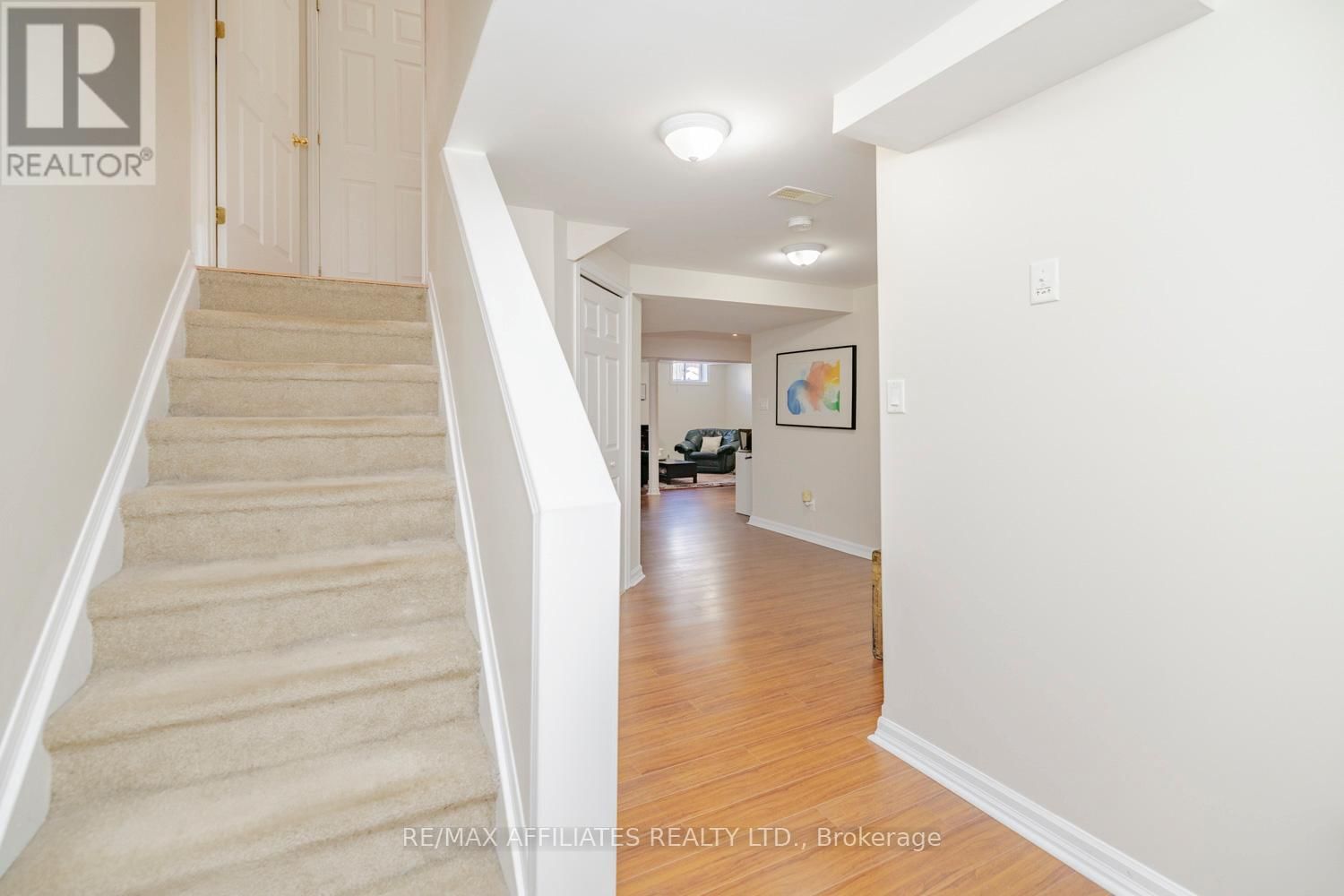 145 REDCLIFF AVENUE Image 30
