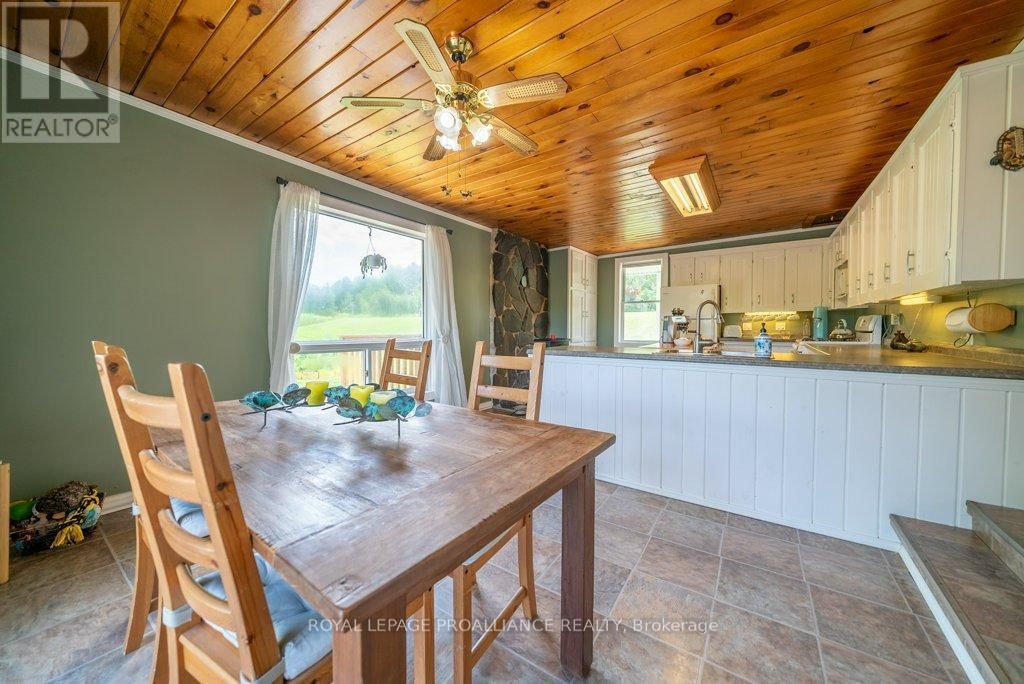 4893 ROAD 506 Image 19