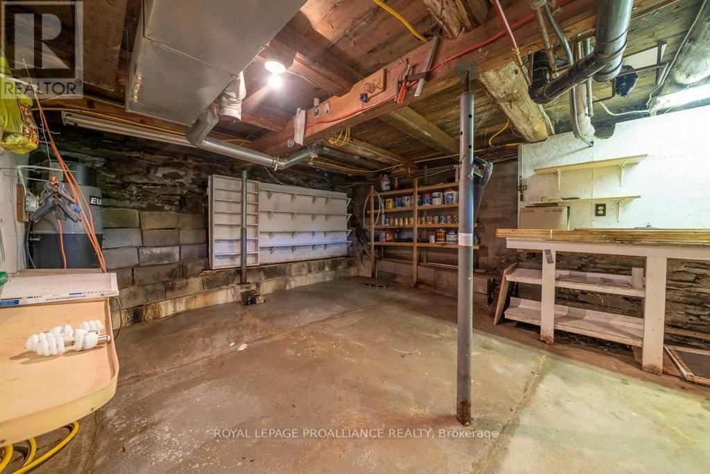 4893 ROAD 506 Image 40
