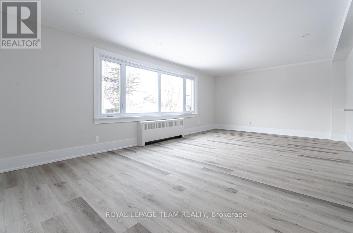 2 - 579 TWEEDSMUIR AVENUE Image 5