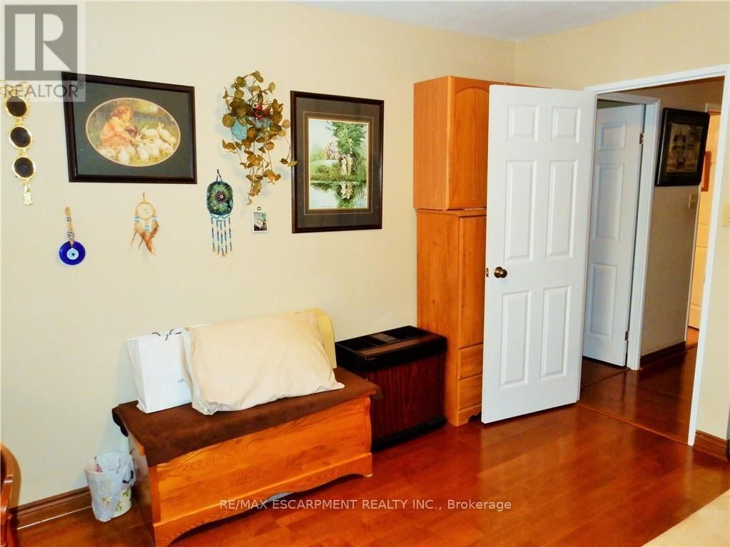 1512 - 500 GREEN ROAD Image 17