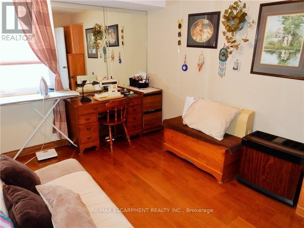 1512 - 500 GREEN ROAD Image 22