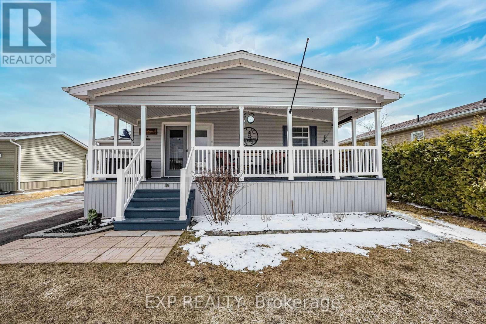 56 CREEKSIDE CIRCLE Image 1