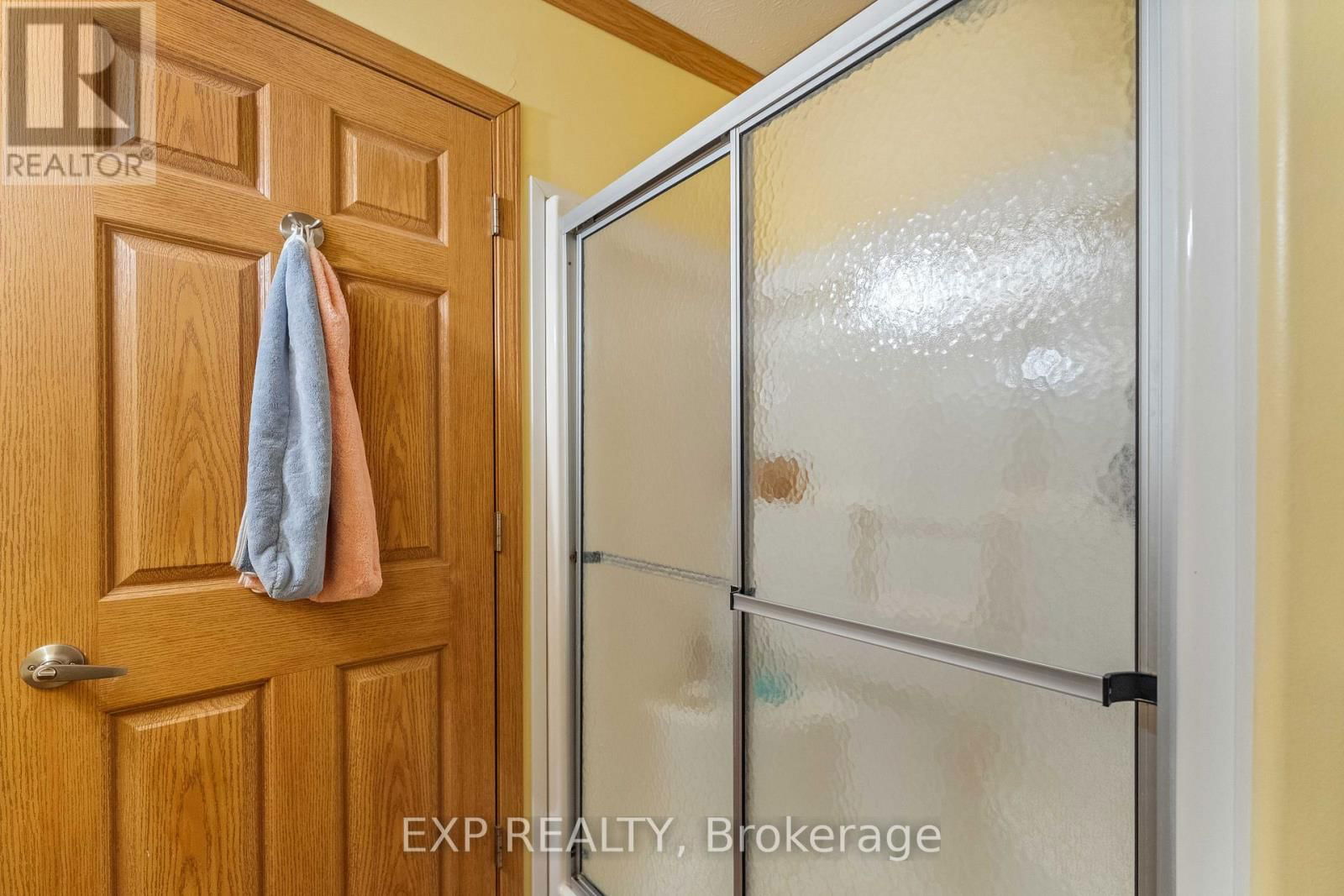 56 CREEKSIDE CIRCLE Image 19