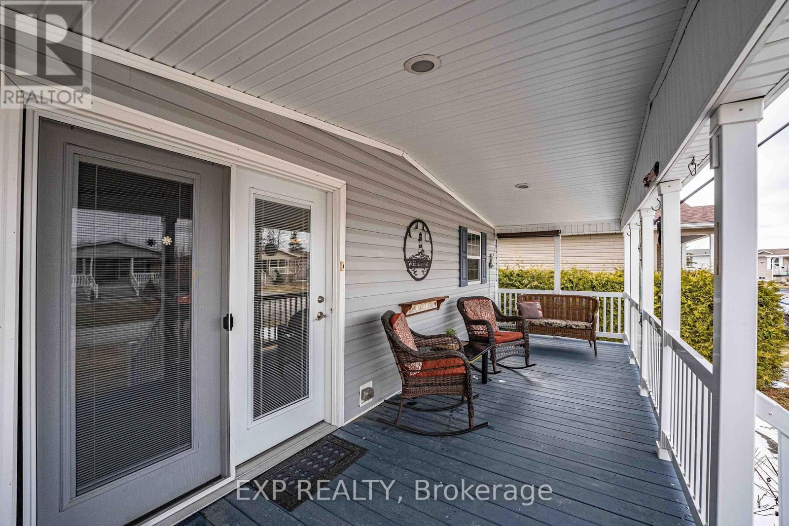 56 CREEKSIDE CIRCLE Image 30