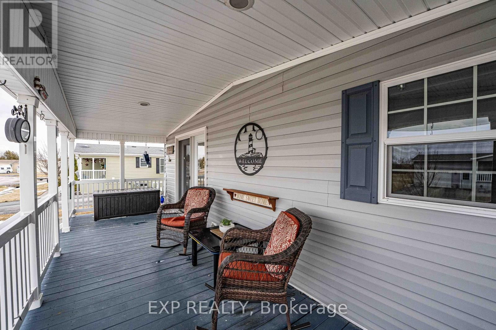 56 CREEKSIDE CIRCLE Image 32