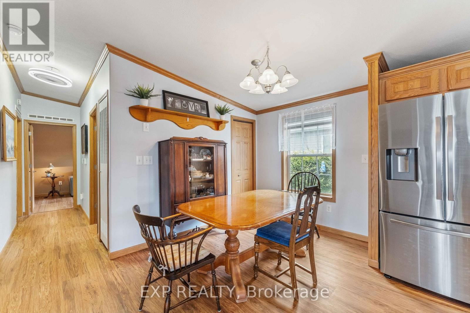 56 CREEKSIDE CIRCLE Image 9