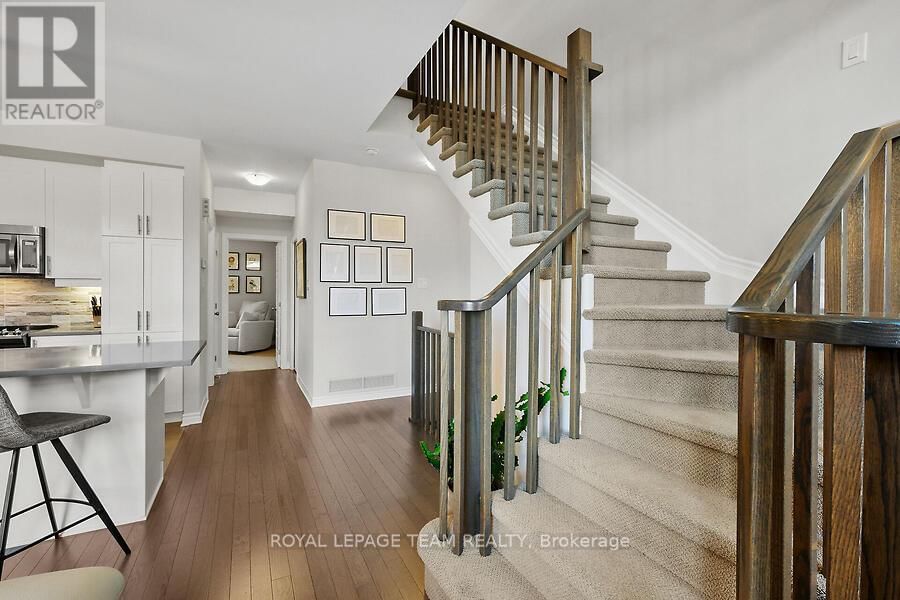 270 PEMBINA PRIVATE Image 12