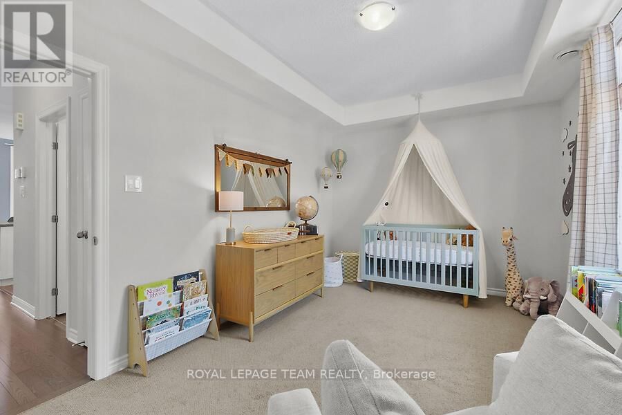 270 PEMBINA PRIVATE Image 20
