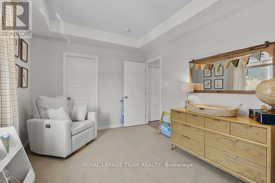 270 PEMBINA PRIVATE Image 21