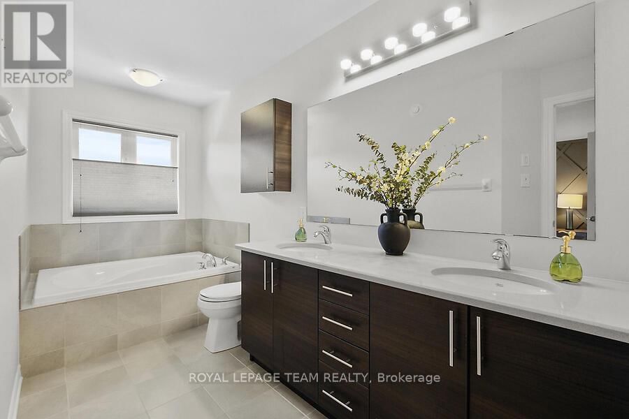 270 PEMBINA PRIVATE Image 33