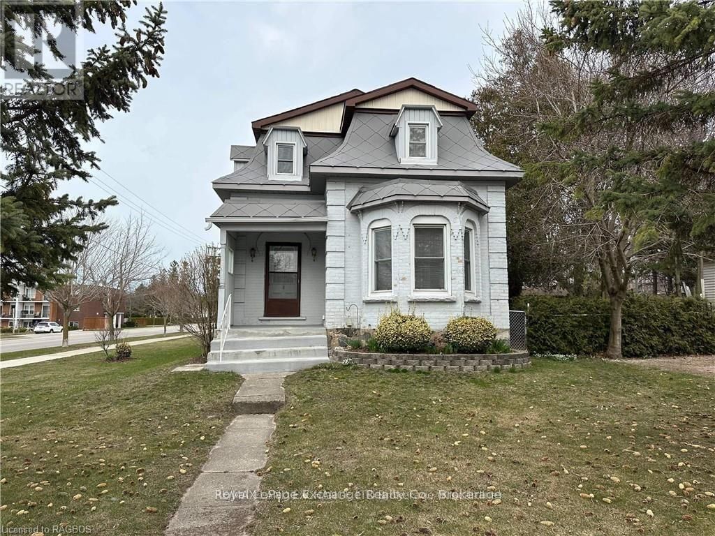 247 BROADWAY STREET Image 1