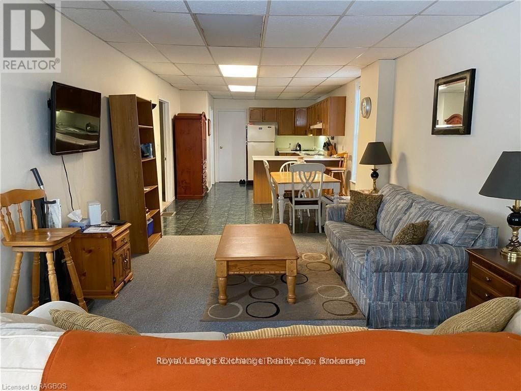 247 BROADWAY STREET Image 6