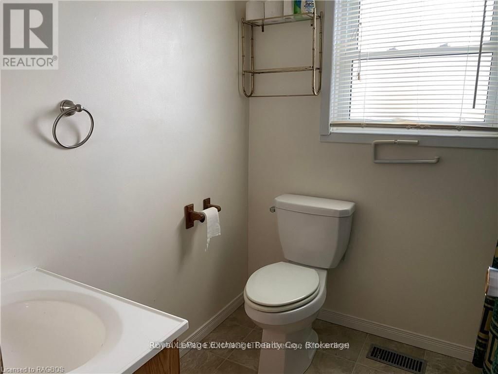 247 BROADWAY STREET Image 8