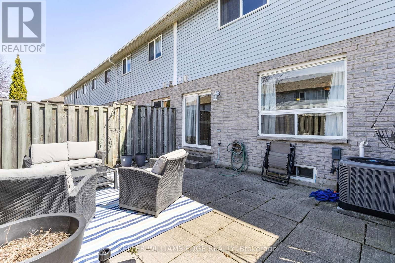 Unit 40 - 104 FRANCES AVENUE Image 30