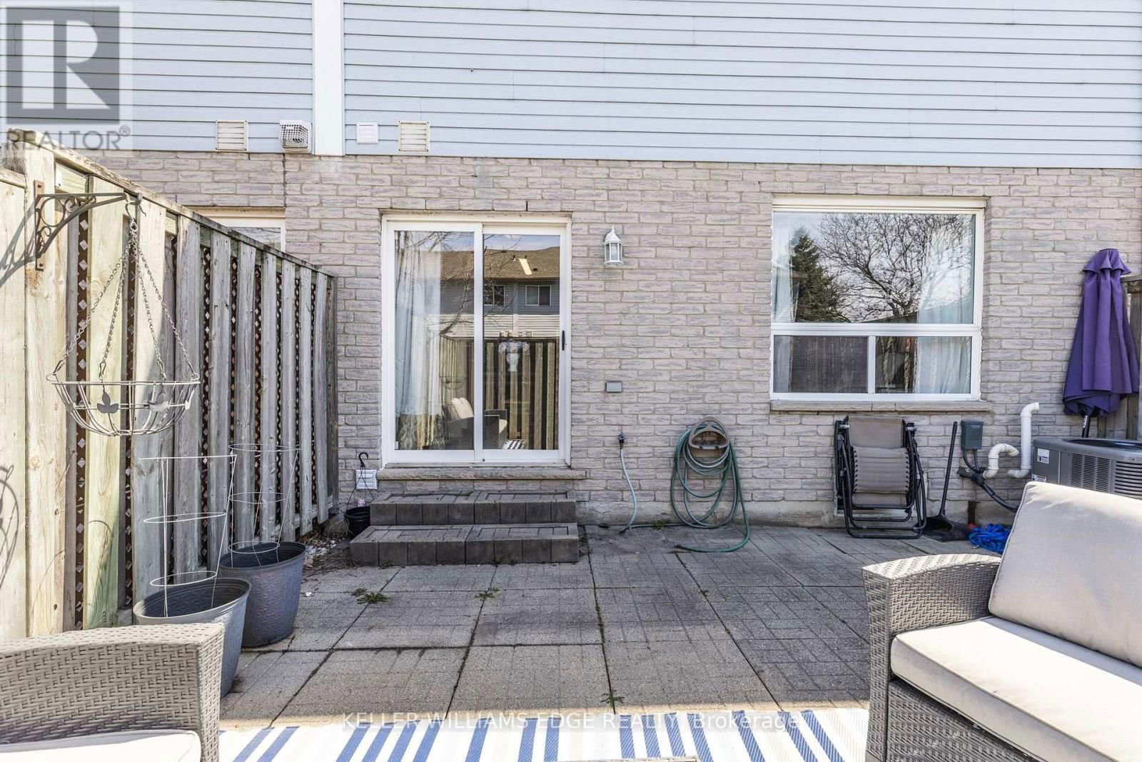 Unit 40 - 104 FRANCES AVENUE Image 31