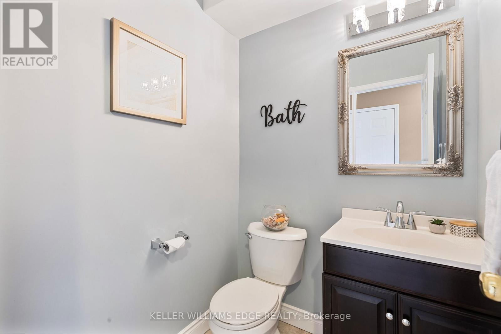 Unit 40 - 104 FRANCES AVENUE Image 7
