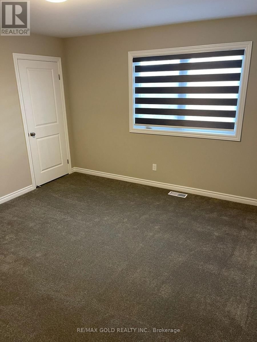 294 WELLANDVALE DRIVE Image 17