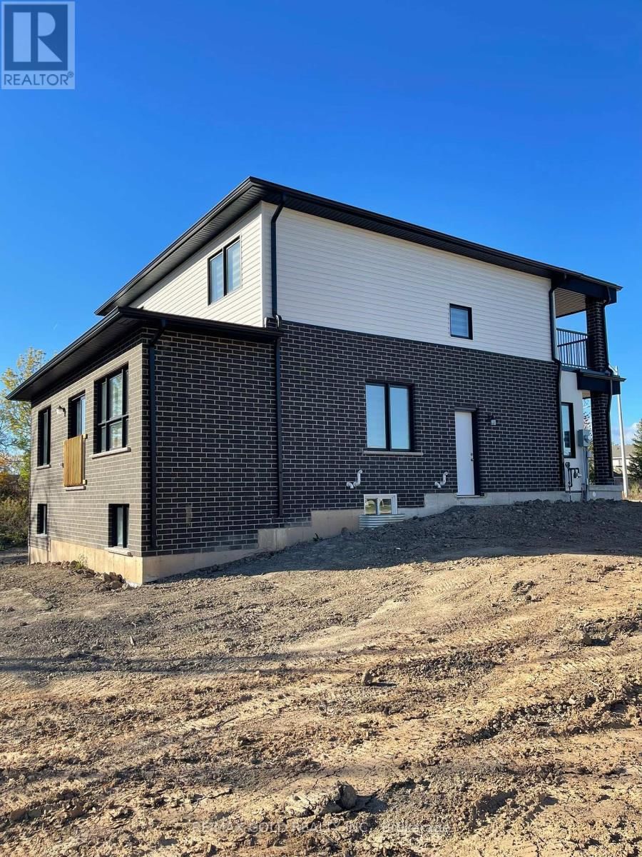 294 WELLANDVALE DRIVE Image 4