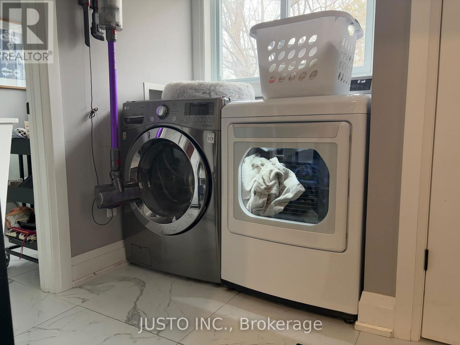 38 RUTH STREET Image 10