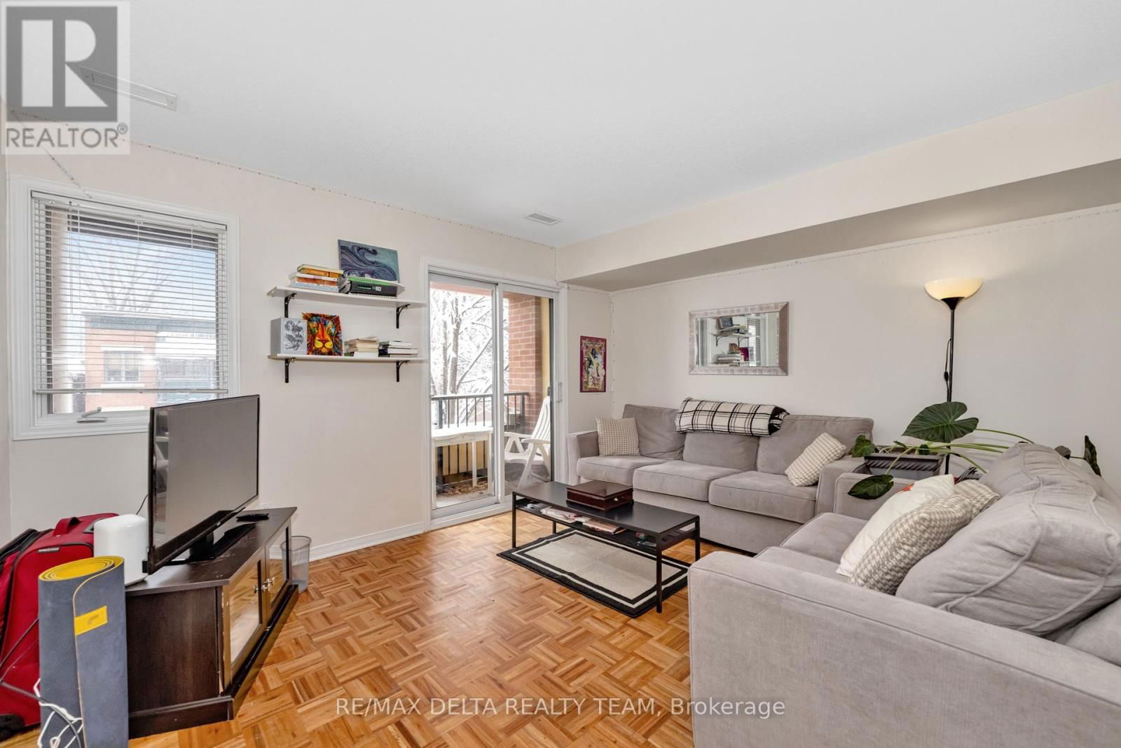 227 CLARENCE STREET Image 12