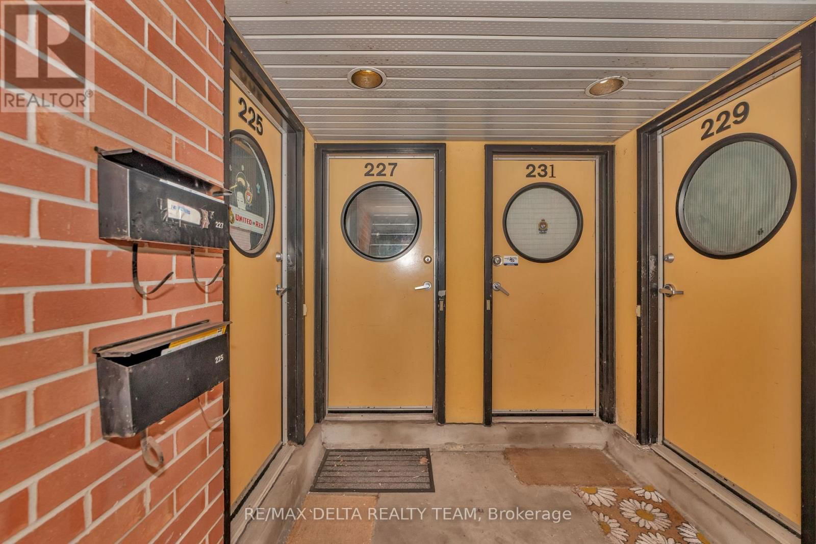 227 CLARENCE STREET Image 3