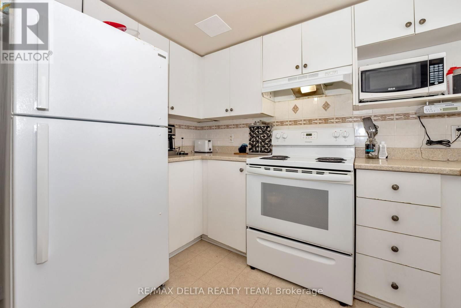 227 CLARENCE STREET Image 7