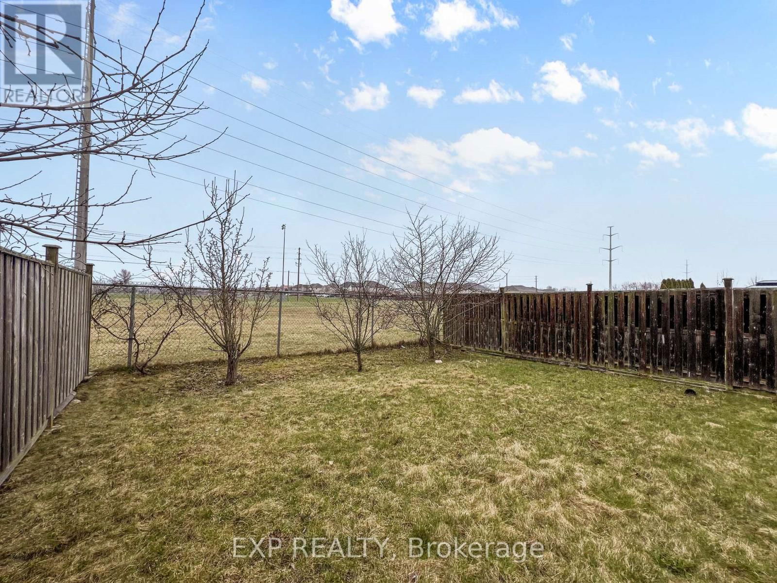 8596 MILOMIR STREET Image 20