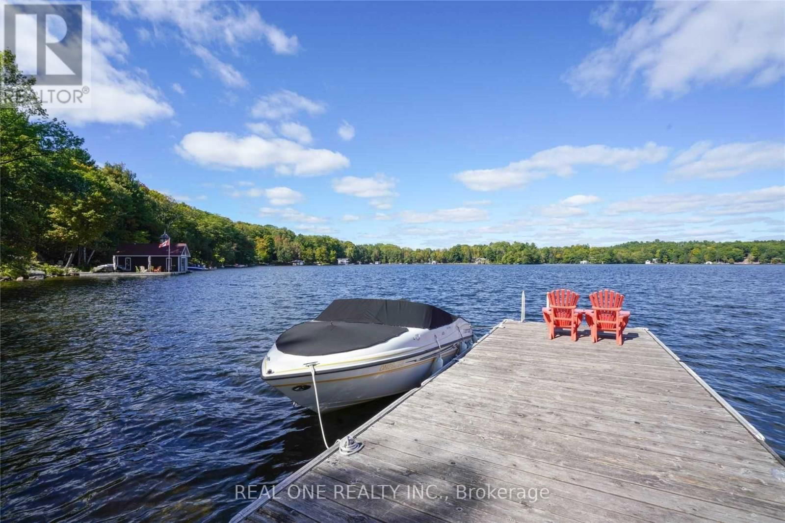 1 MUSKOKA ESTATES ROAD Image 25