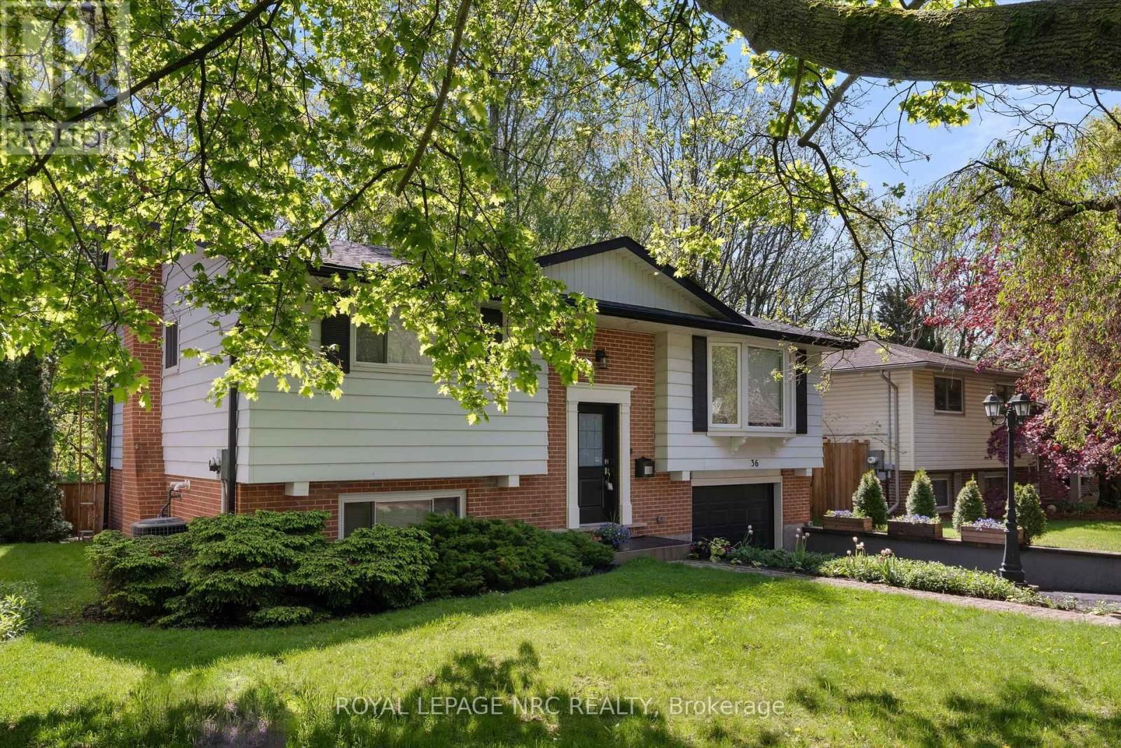 36 ROYAL OAK DRIVE Image 3