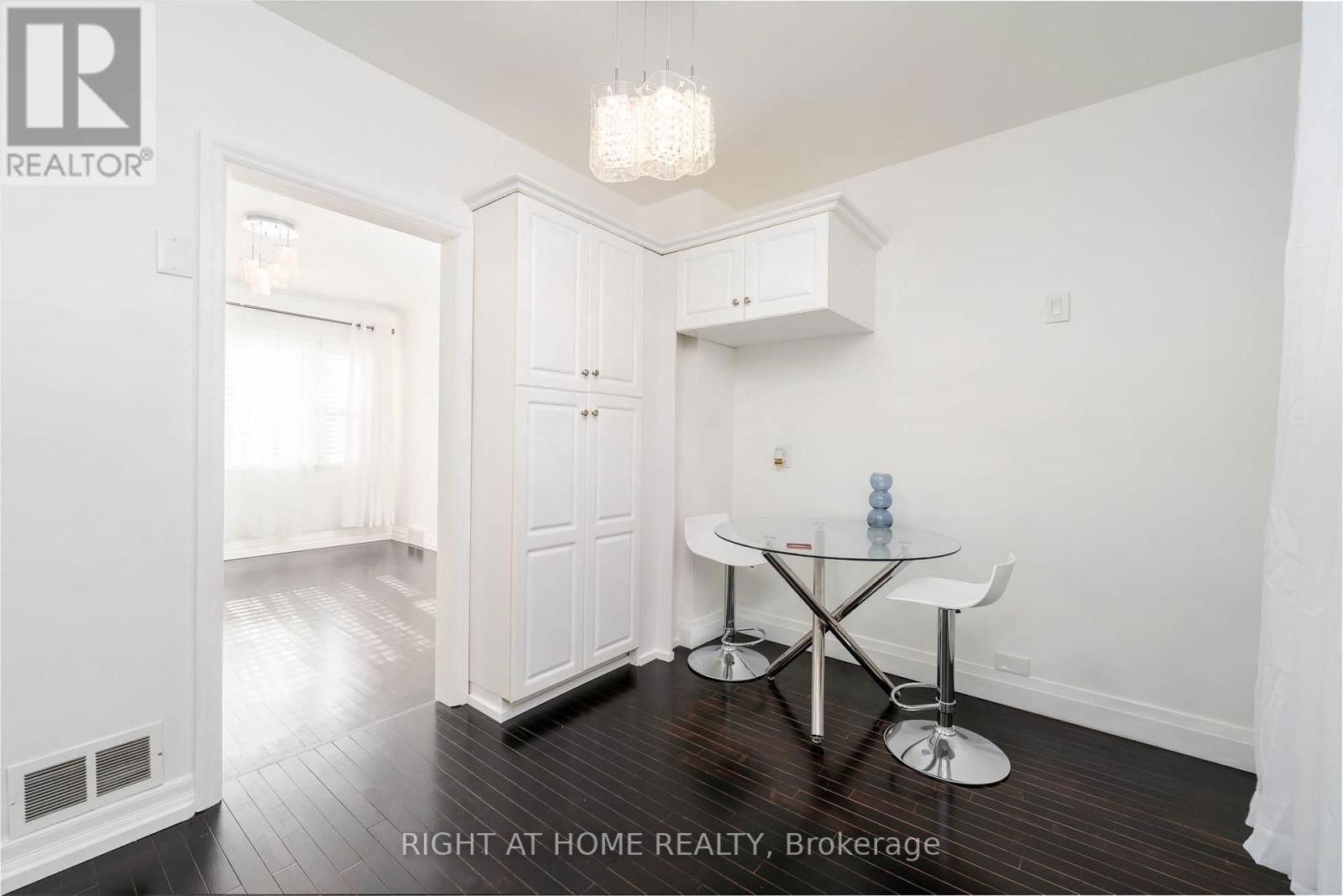 105 GLENRIDGE AVENUE Image 23