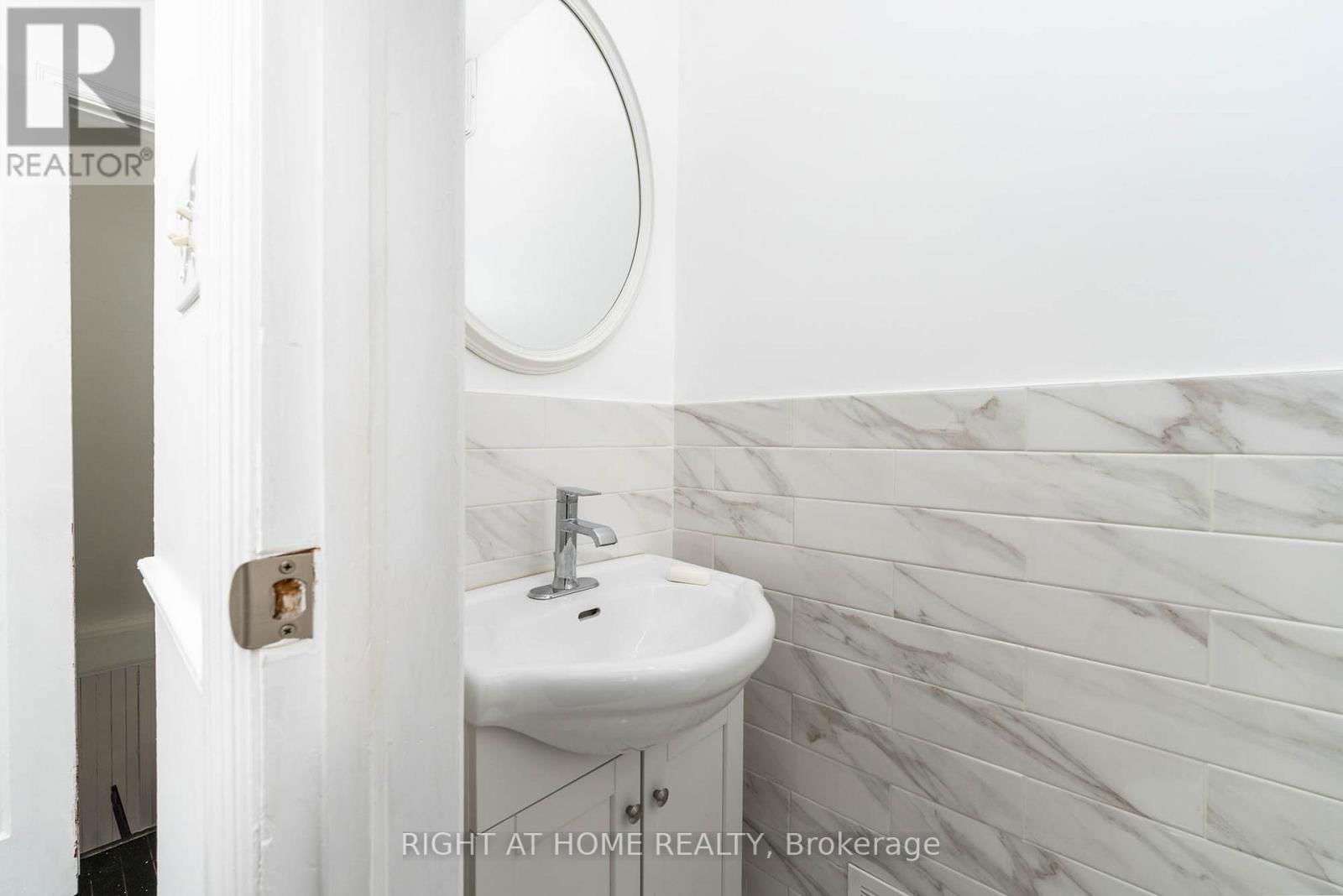 105 GLENRIDGE AVENUE Image 27