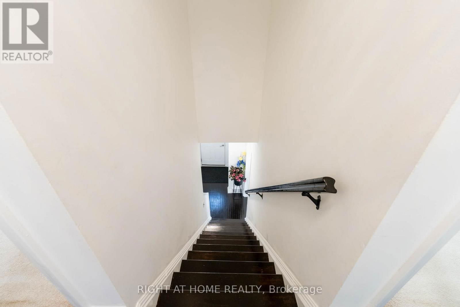 105 GLENRIDGE AVENUE Image 28