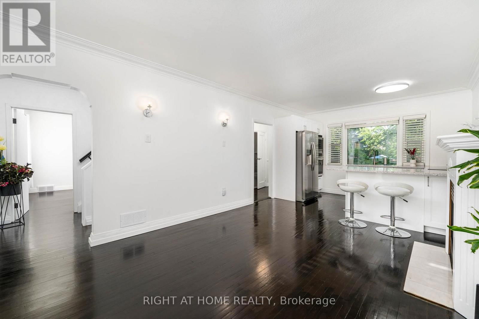 105 GLENRIDGE AVENUE Image 3