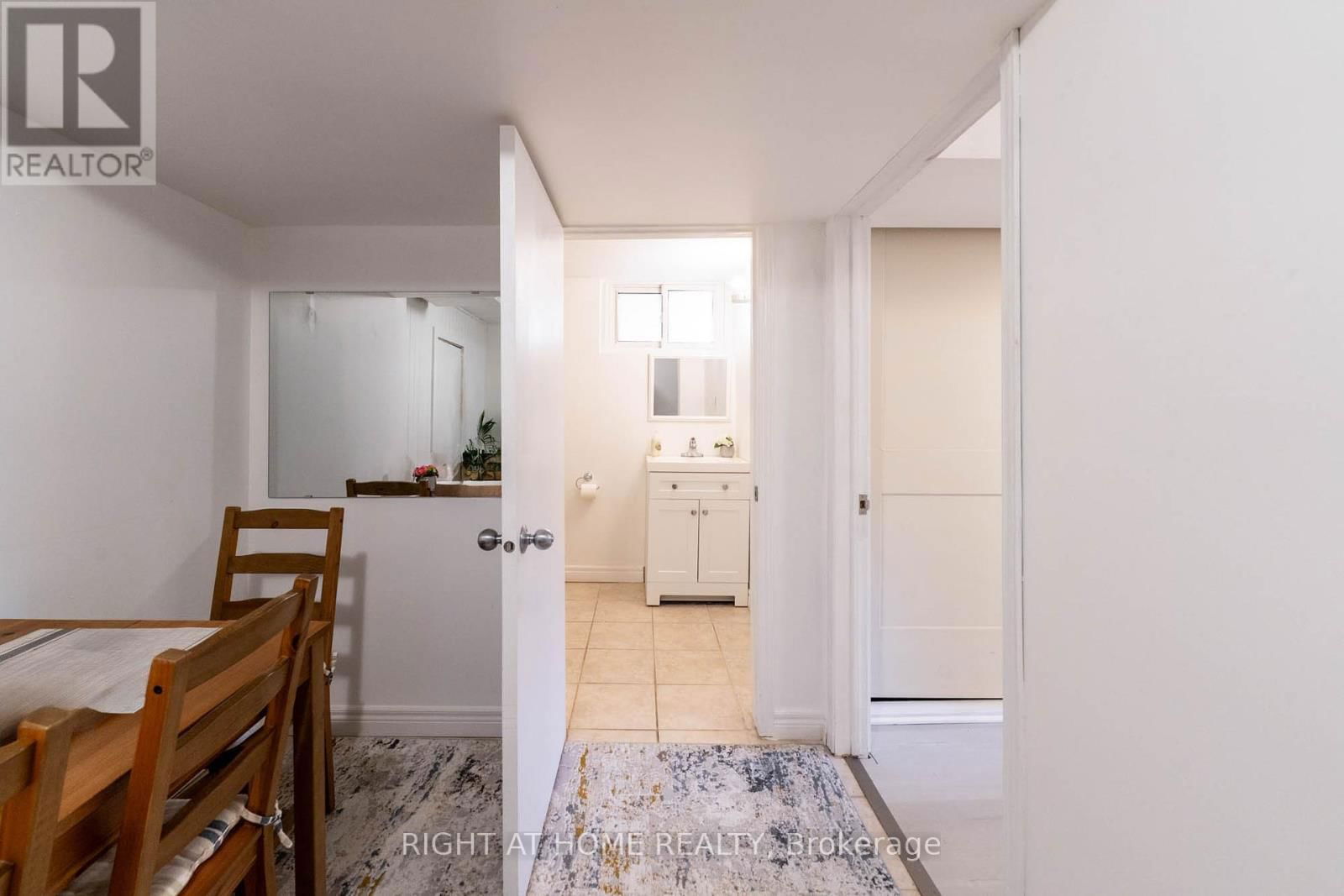 105 GLENRIDGE AVENUE Image 33
