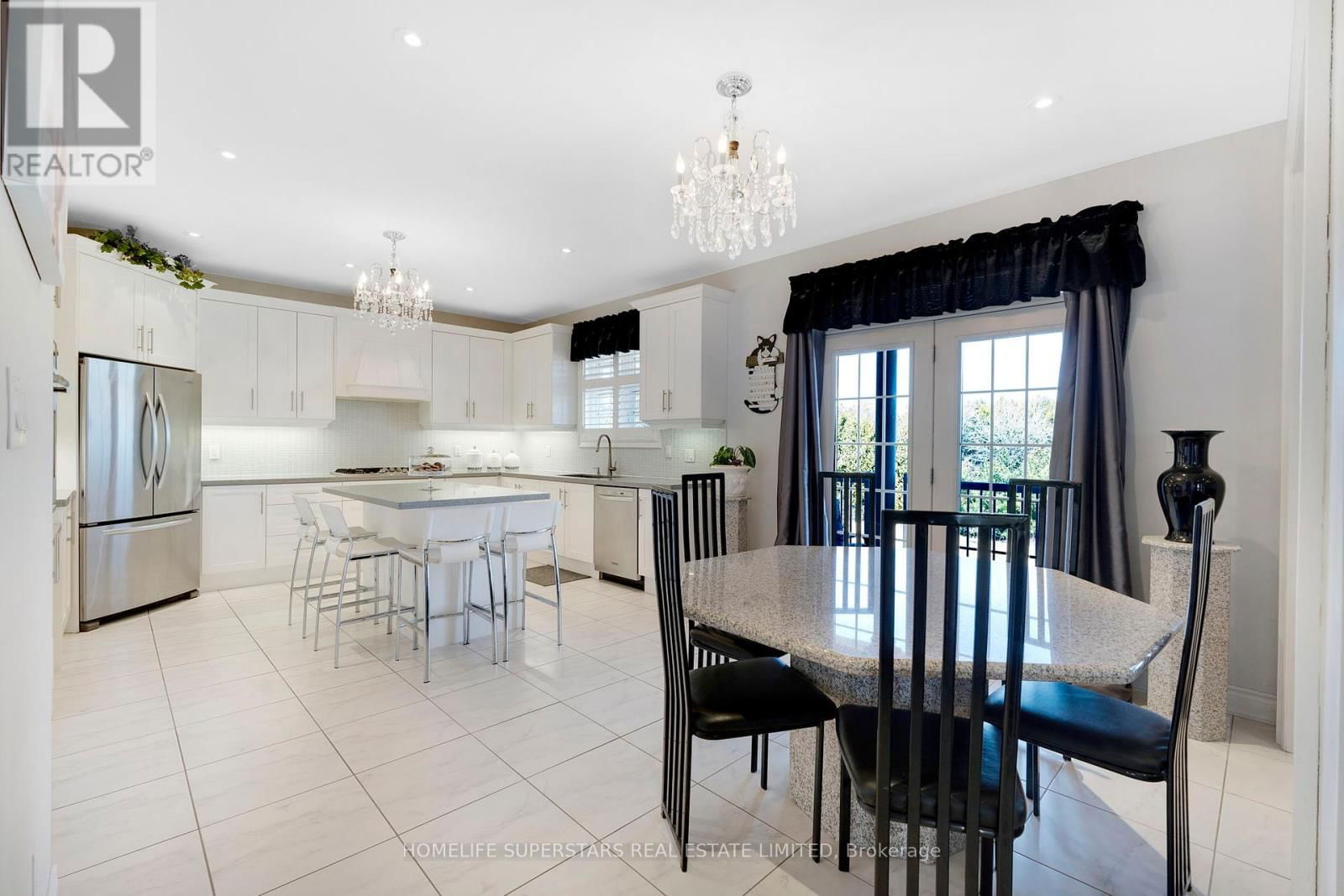 44 ORCHARD DRIVE Image 17